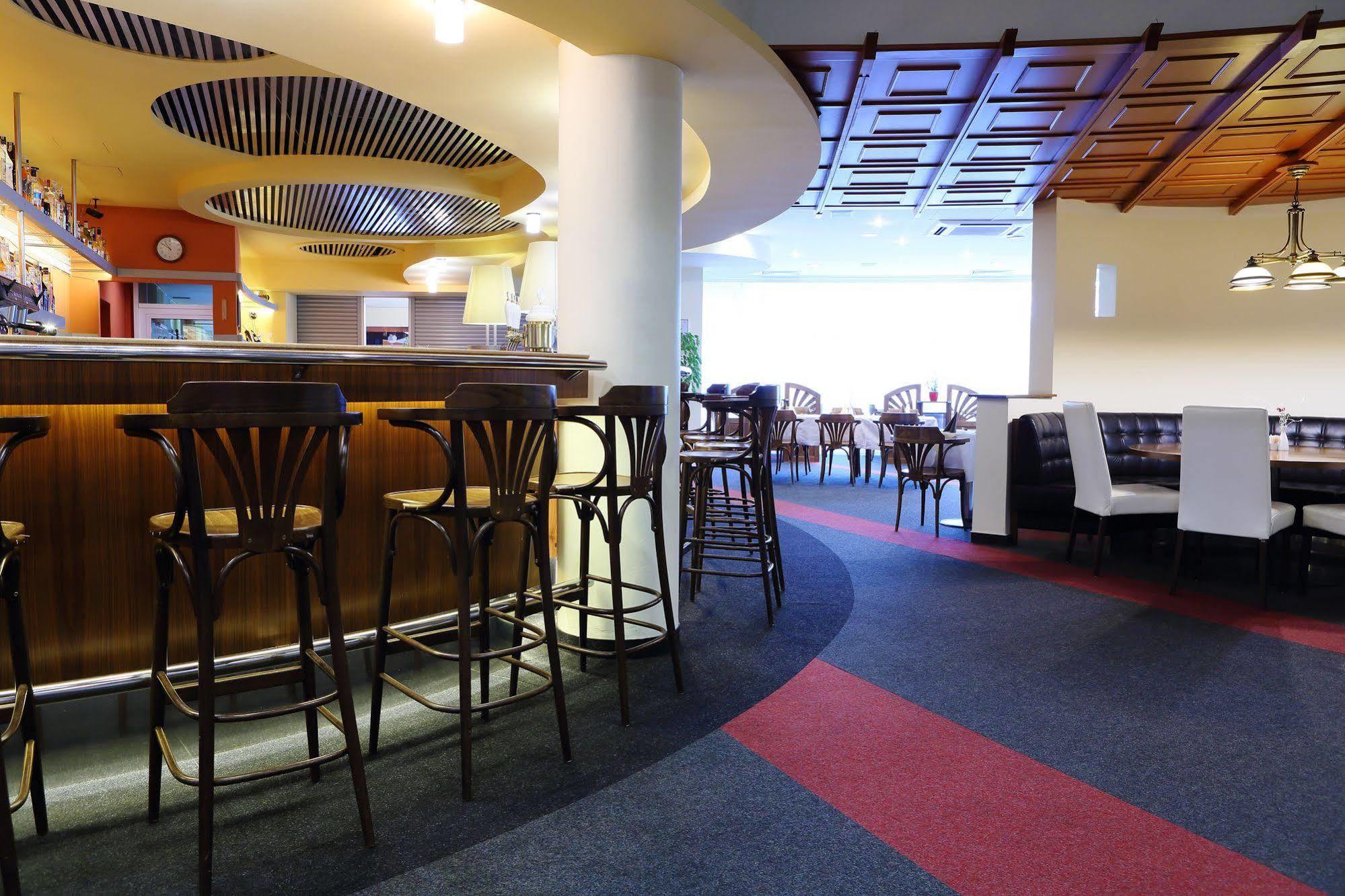Hotel Jana Přerov Dış mekan fotoğraf