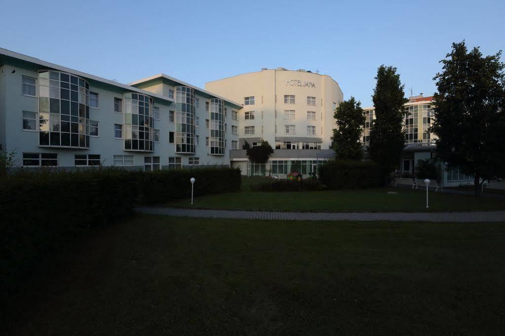 Hotel Jana Přerov Dış mekan fotoğraf