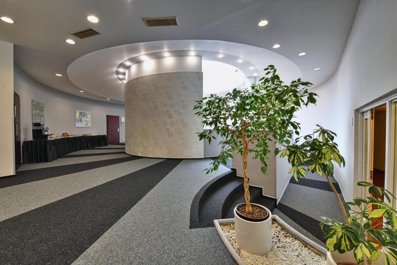 Hotel Jana Přerov Dış mekan fotoğraf