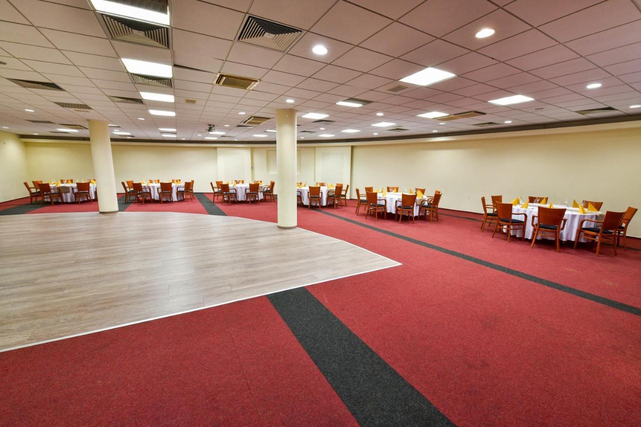 Hotel Jana Přerov Dış mekan fotoğraf
